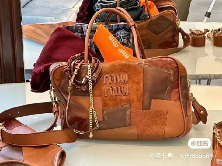 Picture of Miu Miu Handbags _SKUfw184963027fw